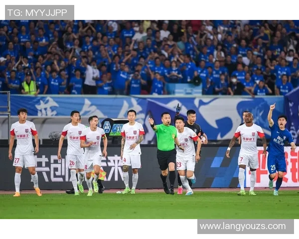 成都足球队边路渗透战术分析及其对比赛结果的影响探讨